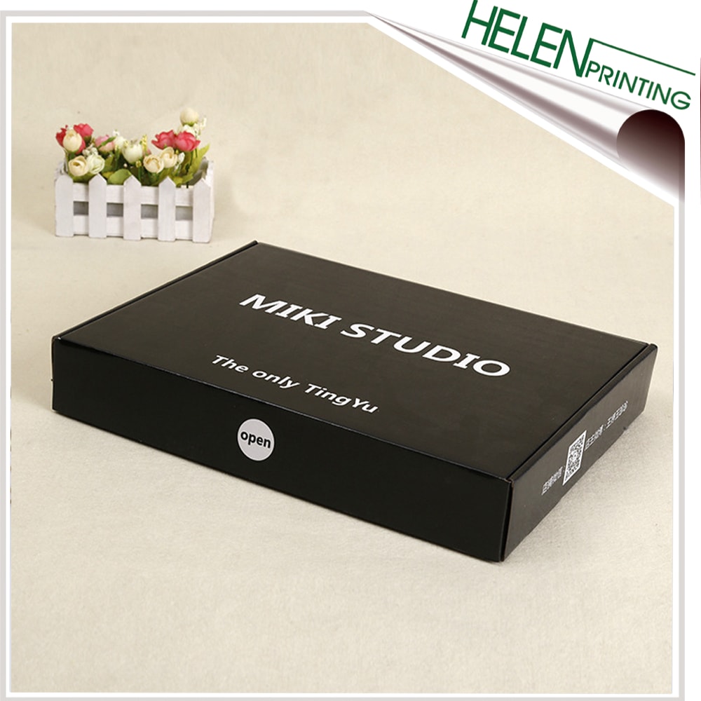 黑色瓦楞紙飛機(jī)盒